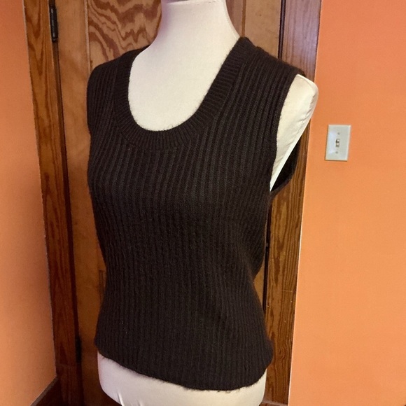 Vintage 70s brown sweater vest - Picture 6 of 8
